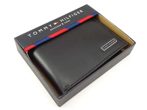 portofel barbati tommy hilfiger.